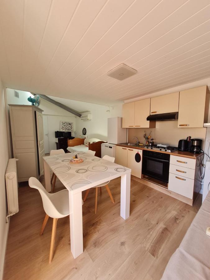 Jolie T2, Avec Cour Privee Apartment Frontignan Exterior foto